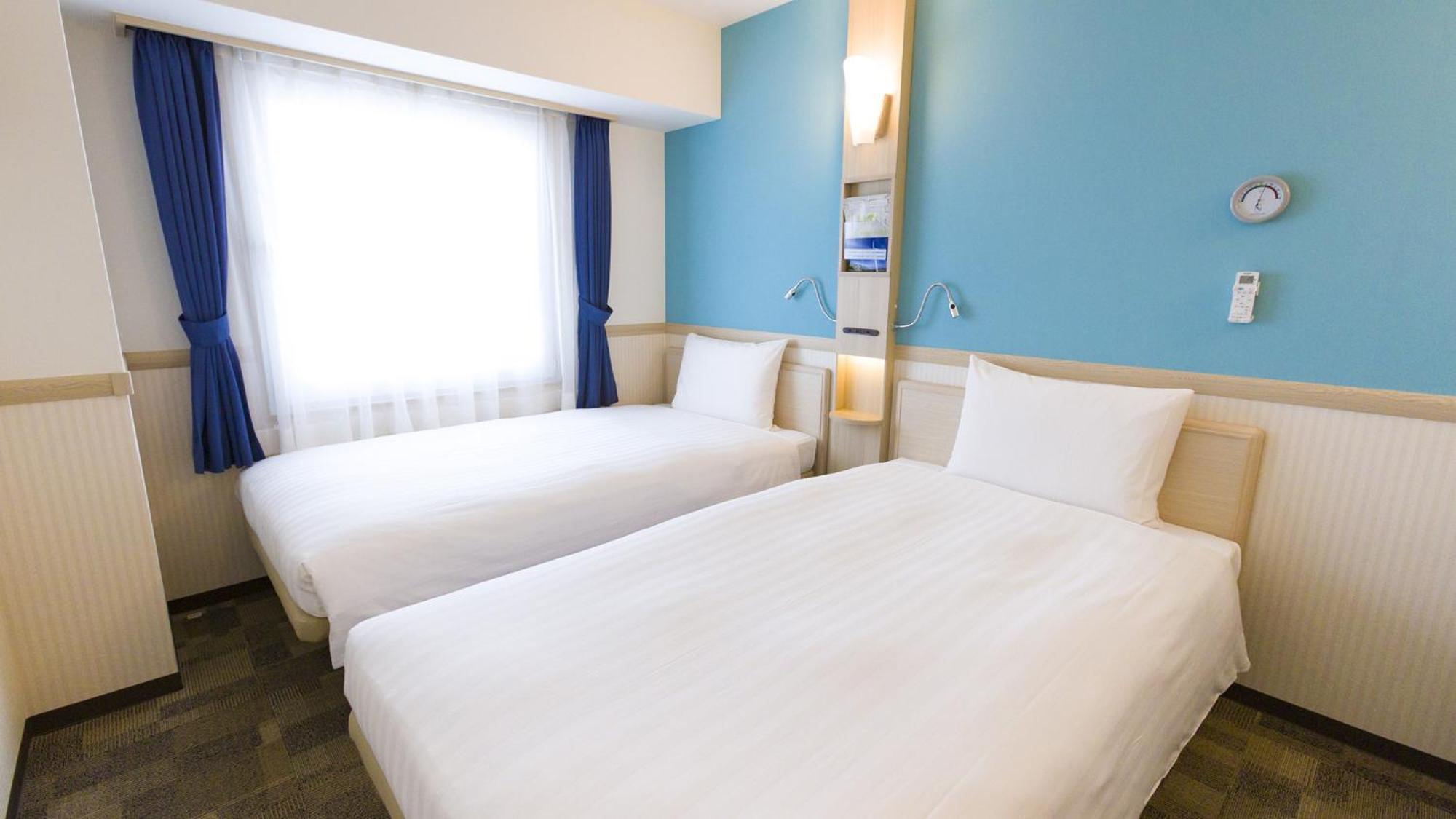 Toyoko Inn Osaka Hankyu Juso-Eki Nishi-Guchi No.2 Rum bild